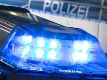 Verfolgungsjagd in Berlin-Kreuzberg: Mann rast über rote Ampeln und in Gegenfahrbahn – und verletzt Polizisten