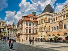 Stadt der Moderne: Ein Spaziergang durch Kafkas Prag