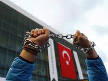 Wegen Äußerung über PKK-Anführer: Oppositionskanal in der Türkei darf eine Woche lang nicht senden