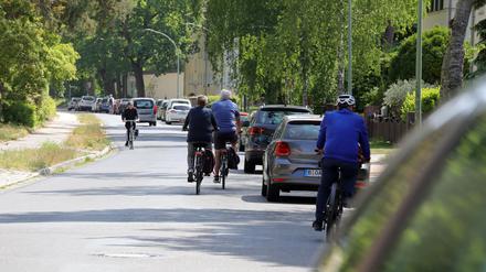 Seit neuestem ist die Stahndorfer Straße eine Fahrradstraße - das Fahrrad hat hier Vorrang vor dem Auto.