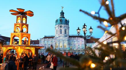Den Weihnachtsmarkt vor dem Schloss Charlottenburg gibt es seit dem Jahr 2007.