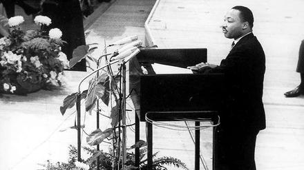 Martin Luther King am 13. September 1964 in der Philharmonie, zur Eröffnung der Berliner Festwochen.