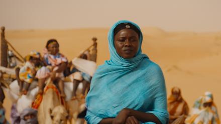 Nafissatou Cissé in „Sira“ von Apolline Traoré.