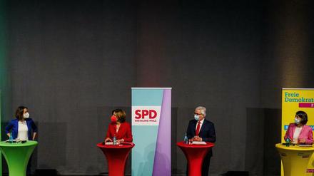 SPD, Grüne und FDP haben sich in Rheinland-Pfalz auf eine Ampelkoalition geeinigt. 