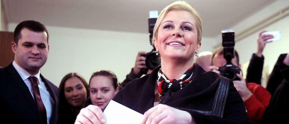 Die Konservative Kolinda Grabar Kitarovic hat als Oppositionskandidaten überraschend die Präsidentenwahl am Sonntag gewonnen