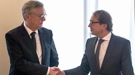 Verkehrsminister Dobrindt (rechts) und Germanwings-Chef Winkelmann.
