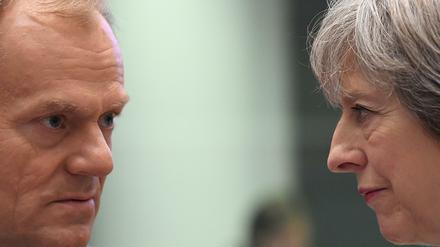 EU-Ratschef Donald Tusk und die britische Regierungschefin Theresa May am Freitag in Brüssel.
