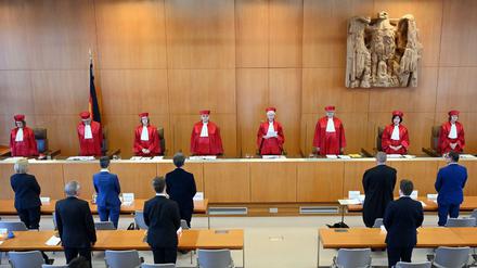 Der Zweite Senat des Bundesverfassungsgerichts am Mittwoch bei der Urteilsverkündung.