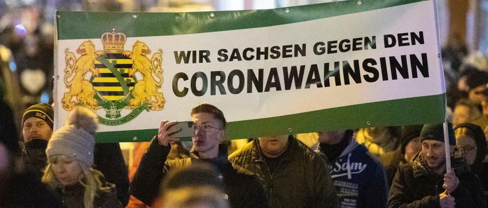 Impfgegner und Kritiker der Corona-Maßnahmen in Bautzen