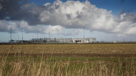 Erst als „allerletztes Mittel“ werde daran gedacht, mehr Gas in den Niederlanden zu fördern, sagte der Energieminister Rob Jetten.