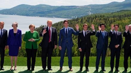 En sehr bemühtes Familienfoto der G7-Führer 