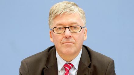 Hans-Peter Bartels ist Wehrbeauftragter des Deutschen Bundestages seit 2015.