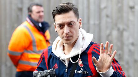 Hat bekannt gegeben, dass er "Team Todenhöfer" wählen werde: Mesut Özil.