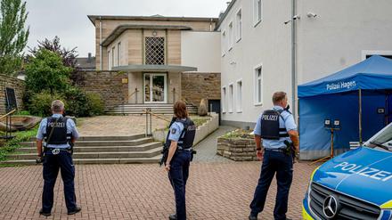 Polizeieinsatz an der Synagoge in Hagen.