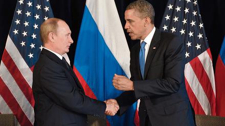 Händeschütteln. Dieser Handshake zwischen dem russischen Präsidenten Wladimir Putin und seinem amerikanischen Gegenüber Barack Obama stammt von 2012. Gibt es bald eine Neuauflage?