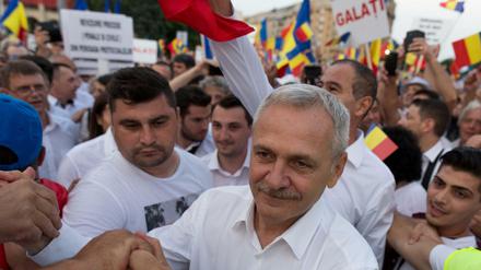Gegen ihn richten sich die Proteste: Der mächtige Parteichef der Regierungspartei PSD, Liviu Dragnea.