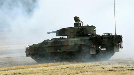 Der neue Schützenpanzer Puma auf dem Erprobungsgelände in der Lüneburger Heide 