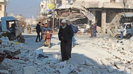 Eine zerbombte Stadt in der syrischen Provinz Idlib 
