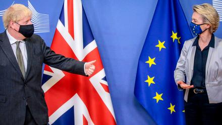 Der britische Premierminister Boris Johnson und EU-Kommissionschefin Ursula von der Leyen führen weiterhin Brexit-Gespräche.