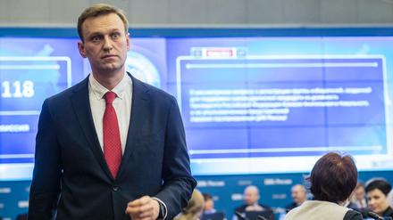 Die russische Wahlkommission hat den Oppositionellen Alexej Nawalny offiziell als Kandidat ausgeschlossen. 