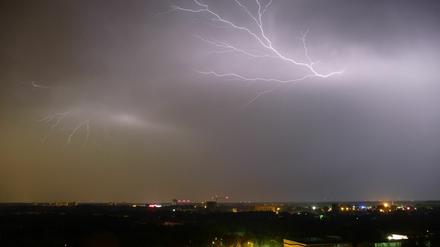Beeindruckende Blitze - von Carolin Ganzer fotografiert.