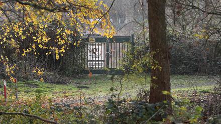 Der Eingang der Kleingartensparte Angergrund ist seit Jahren verschlossen (Hier ein Foto von Ende 2021).