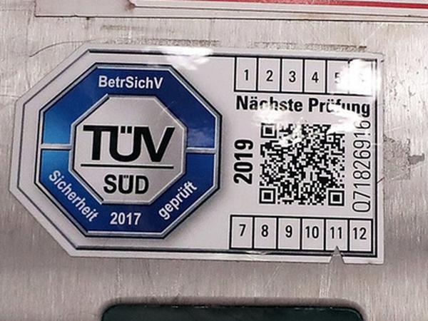 12 TÜV geprüfte Fenster in Berlin - Charlottenburg