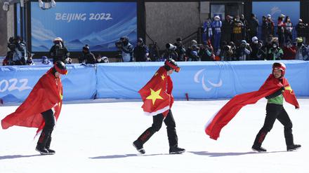 Die Medaillen im Snowboard Cross SB-UL-Event der Männer gingen alle nach China.