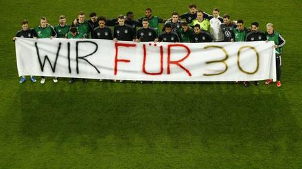 Die deutschen Fußballer äußern vor dem Spiel gegen Nordmazedonien wieder ihre Meinung.