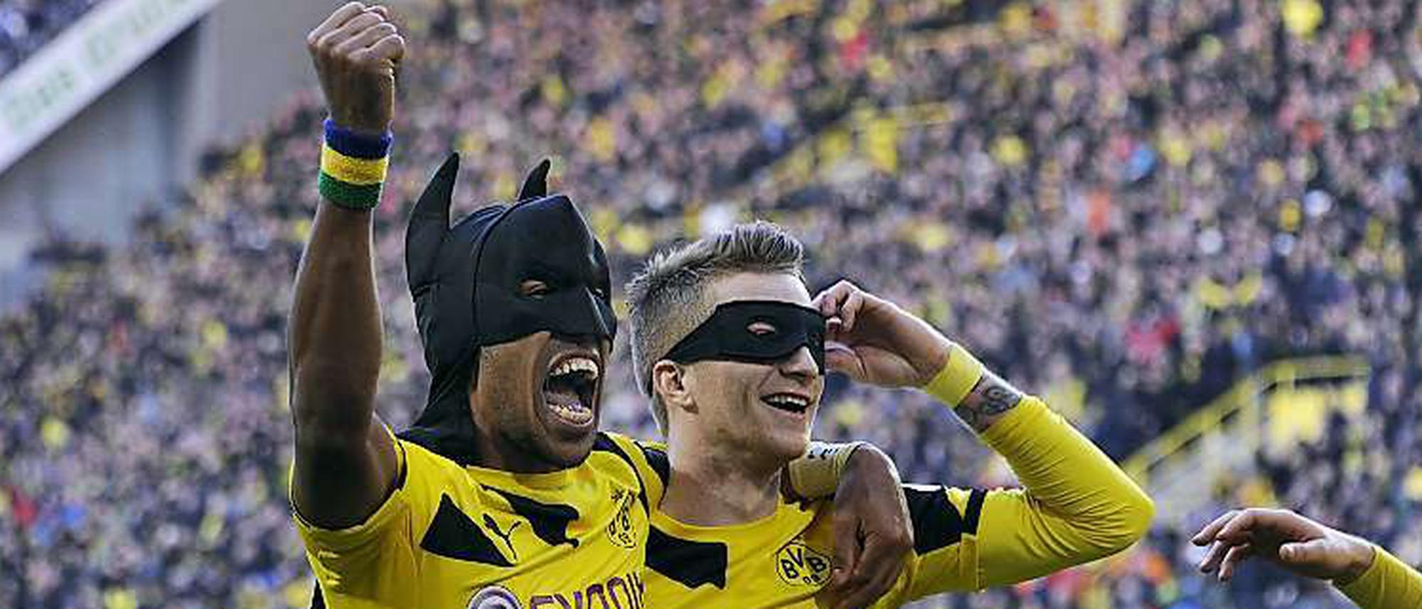 Unser Blog zum Bundesliga-Wochenende: Batman-und-Robin-Jubel: Welche Strafe  ist angemessen?
