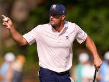Golf-Major in Pinehurst: US Open: DeChambeau vor Finalrunde in Führung