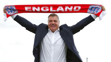 Seit zwei Monaten im Amt, schon der erste Skandal: Der englische Nationaltrainer Sam Allardyce.