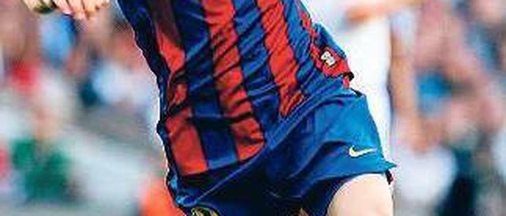 Am Ball ein Genie. Lionel Messi, 23, ist zum zweiten Mal zum „Weltfußballer des Jahres“ gewählt worden.Foto: dpa