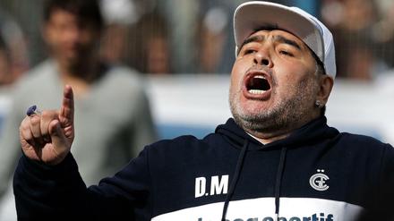 Trainer und Zauberfußbesitzer. Diego Armando Maradona, Argentiniens lebende Legende.