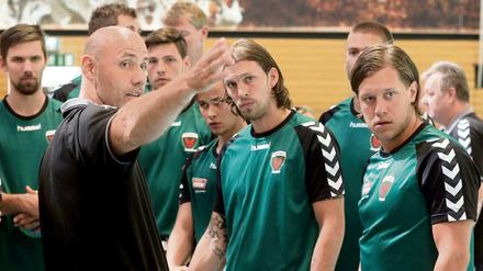 Zielsetzung Finale: Trainer Erlingur Richardsson und die Füchse Berlin trainieren für den Erfolg bei der Club-WM.