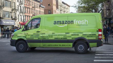 In den USA liefert Amazon Frischwaren mit eigenen Lieferautos (hier in New York).