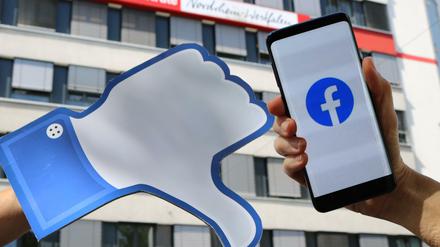 Die Verbraucherzentrale NRW hat etwas gegen die Verwendung des Facebook-Like-Buttons einzuwenden.