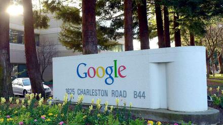 Der Google-Manager Schmidt verkauft einen milliardenschweren Anteil seiner Aktien des Suchmaschinengiganten.