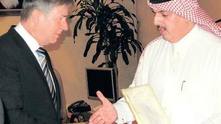 Willkommen. Der Bürgermeister von Riad begrüßte vor zehn Tagen seinen Gast und Kollegen aus Berlin.