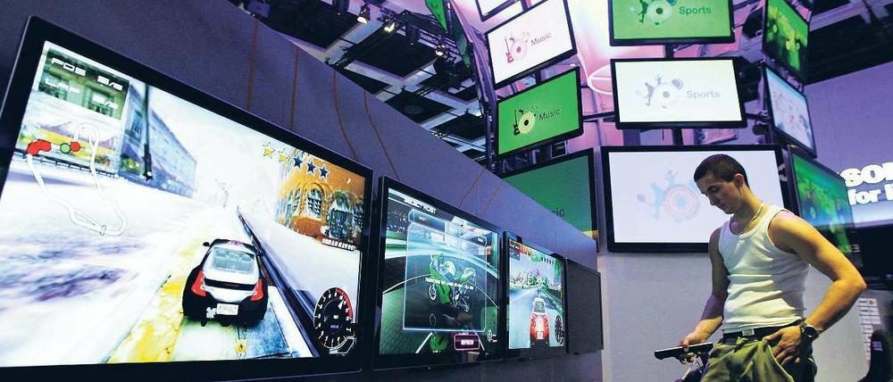 Die neue Generation. Auf dem Smart-TV lassen sich auch online Spiele spielen. Foto: Reuters