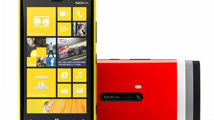 Bunter Herausforderer: Das Nokia Lumia 920 lässt sich sogar mit Handschuhen bedienen.