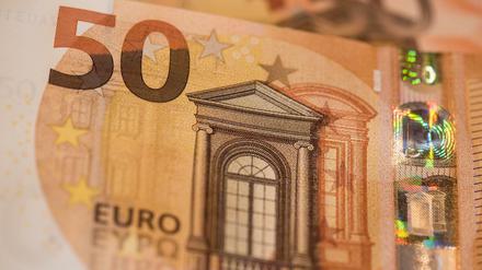 Der neue 50-Euro-Schein. Erkennen Sie Unterschiede?