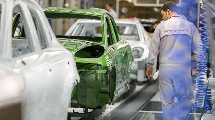 Deutschland ist für seine Autoindustrie bekannt. Die größten Konzerne sind für den größten Teil der Steuervermeidung zuständig.