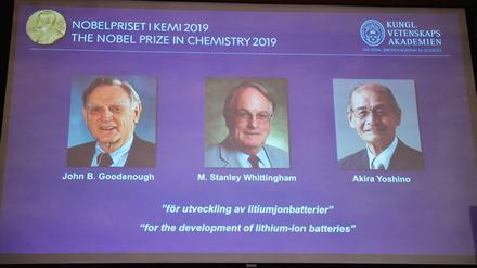 Drei Chemiker teilen sich den diesjährigen Chemie-Nobelpreis, darunter der älteste Nobel-Laureat jemals: John Goodenough (links). Außerdem wurden Stanley Whittingham, und der Japaner Akira Yoshino berücksichtigt. 